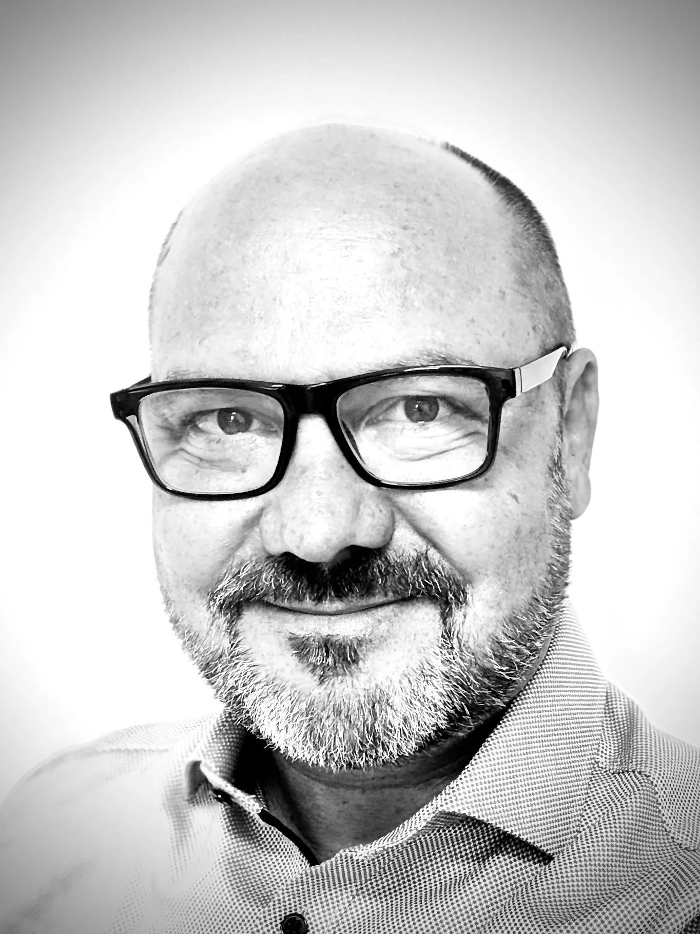 Thomas Szentirmai — KI & Digitalisierungsberater